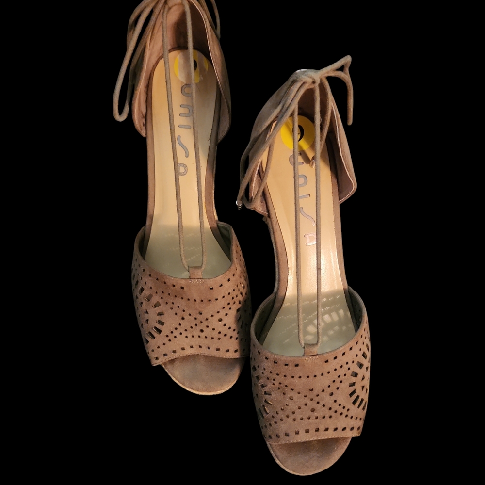 Unisa Tan Sandals with Elegant Perforated Design
